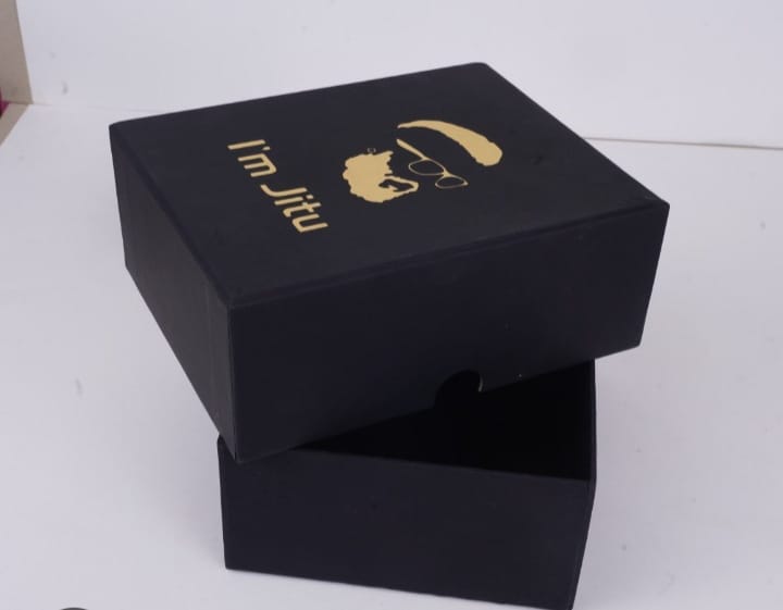 Black Cosmetic Packaging Box - Coating Type: As For Costumer Requirment