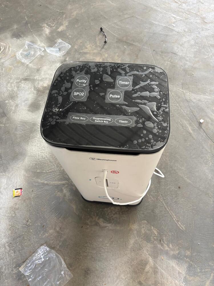 Oxygen Concentrator Machine