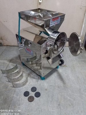 Masala Grinder Machine