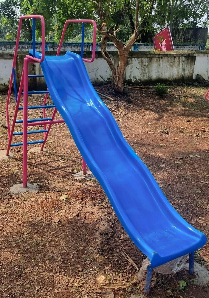 Wave Slide - Material: Gi And Frp