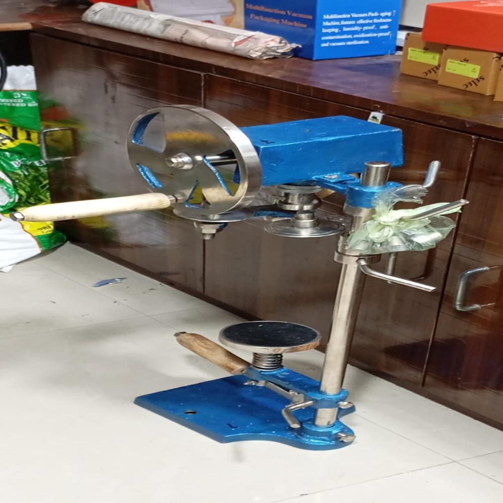 Manual Ropp Capping Machine