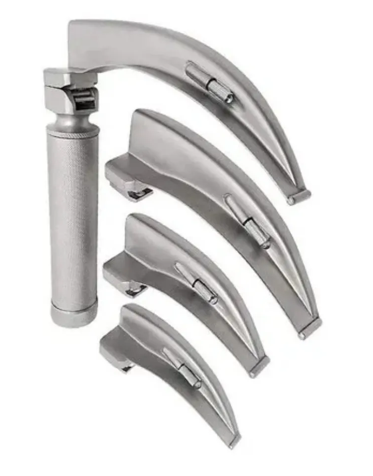 Laryngoscope Set of 4 Adult