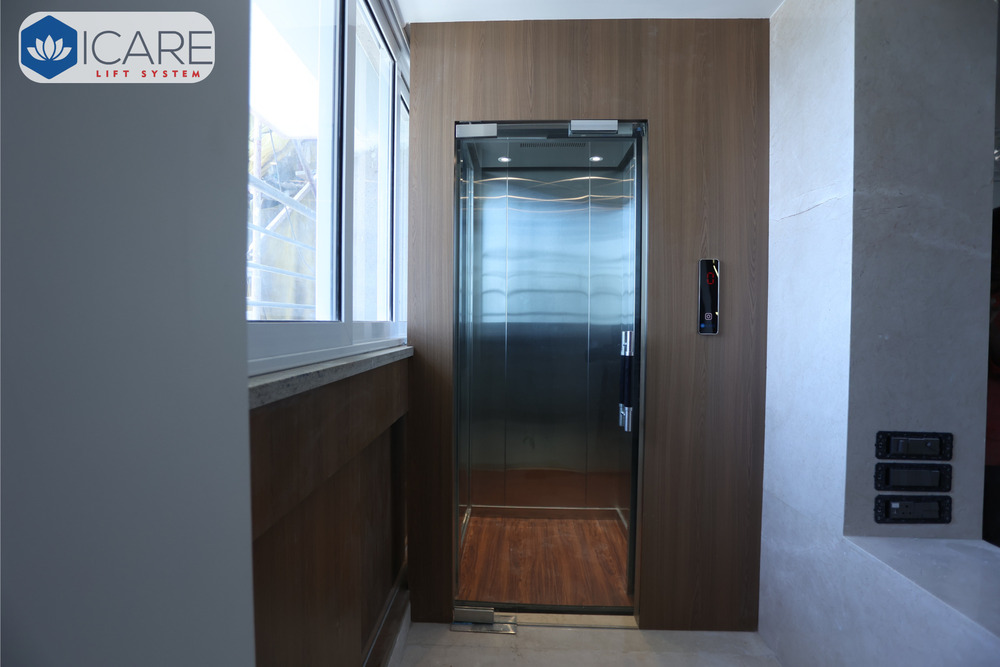 Manual Passenger Elevator