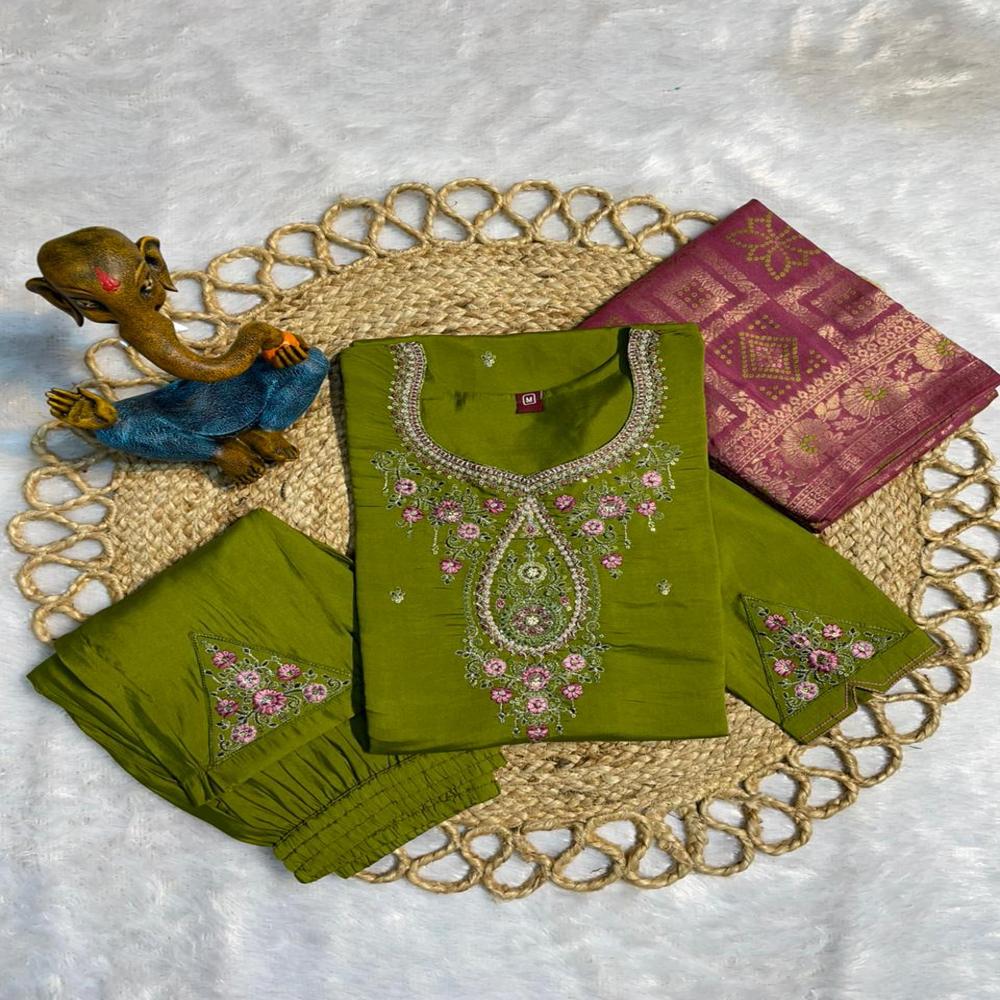 Classic Ethnic Kurti For Girls