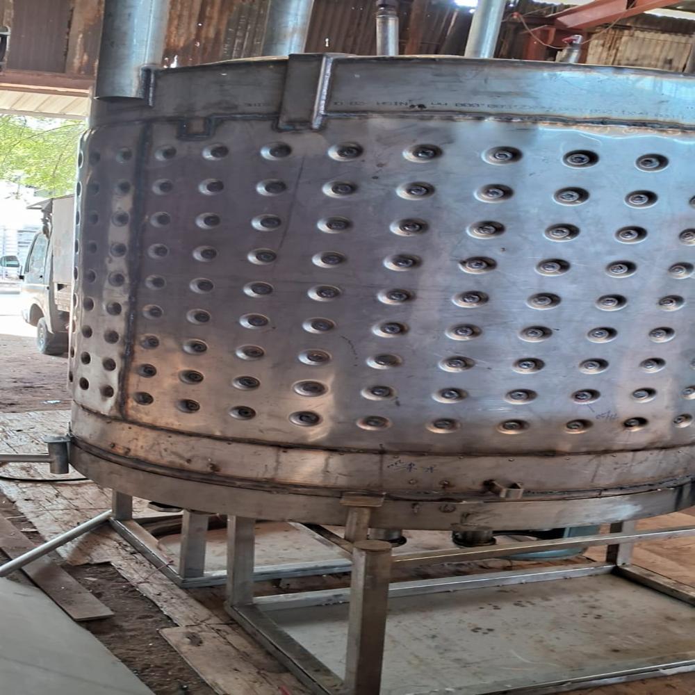 Dimple Jacketed Vertical Cylindrical Tank - Capacity: As Per Requirement Kg