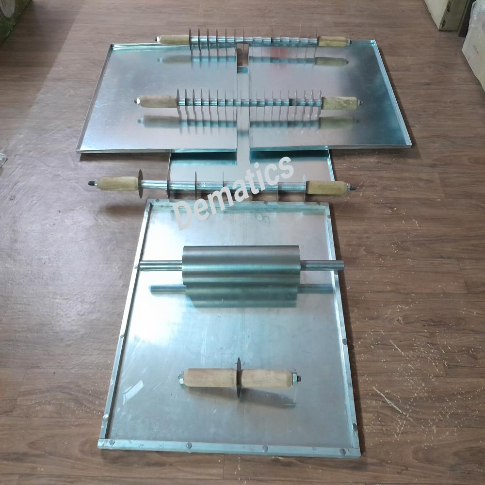 Chikki Patta Bellan Cutter - Automatic Grade: Manual