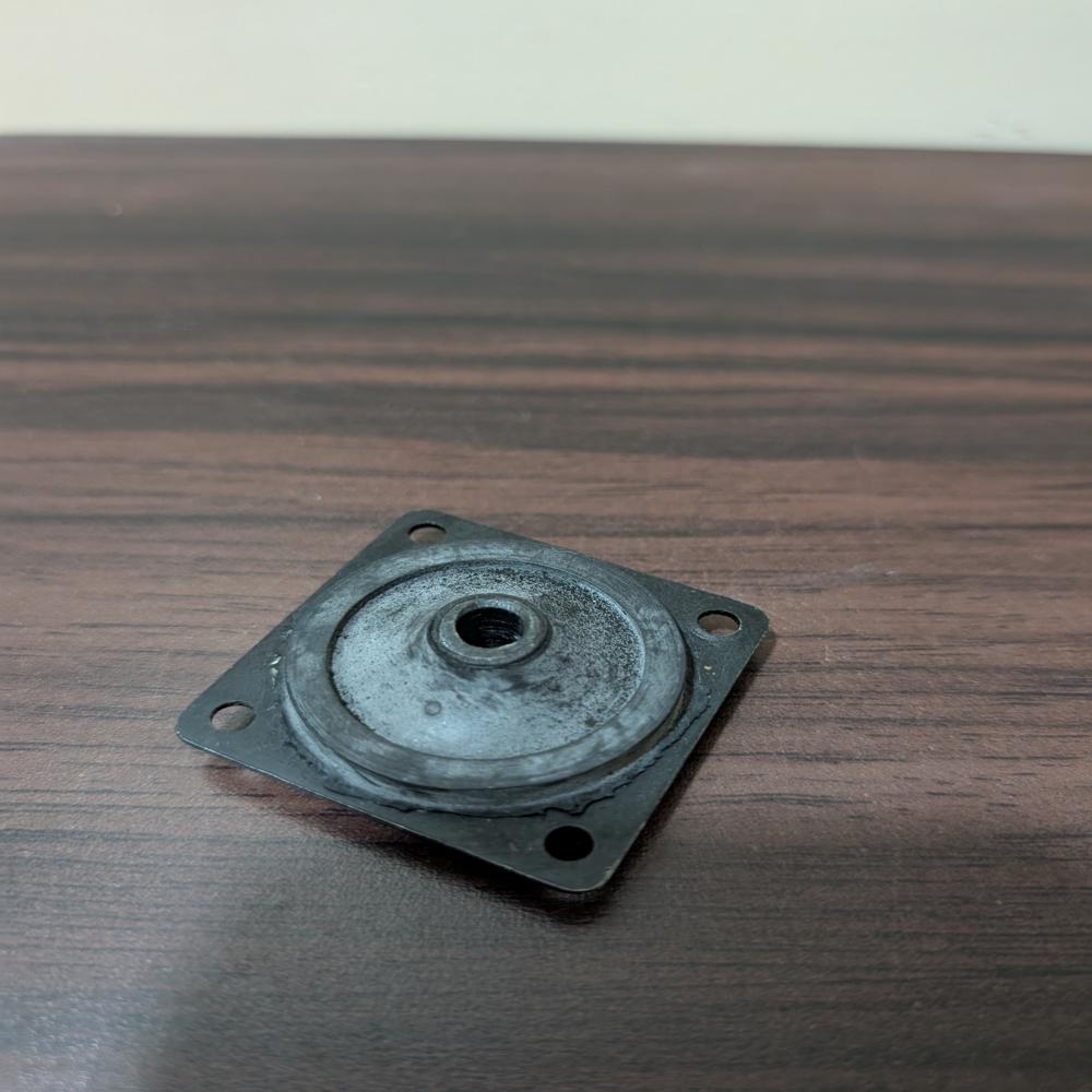Plate rubber mounts