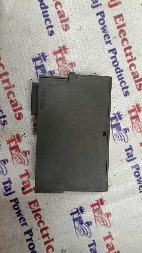 SIEMENS 6ES7 138-4DB01-0AB0 PLC