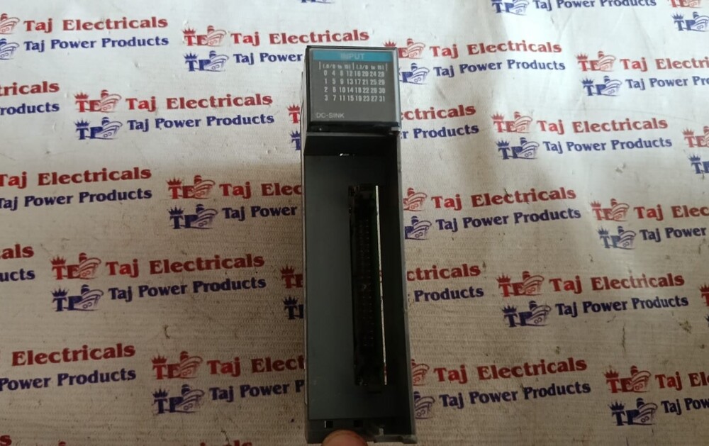 ALLEN BRADLEY 1746-IB32 PLC