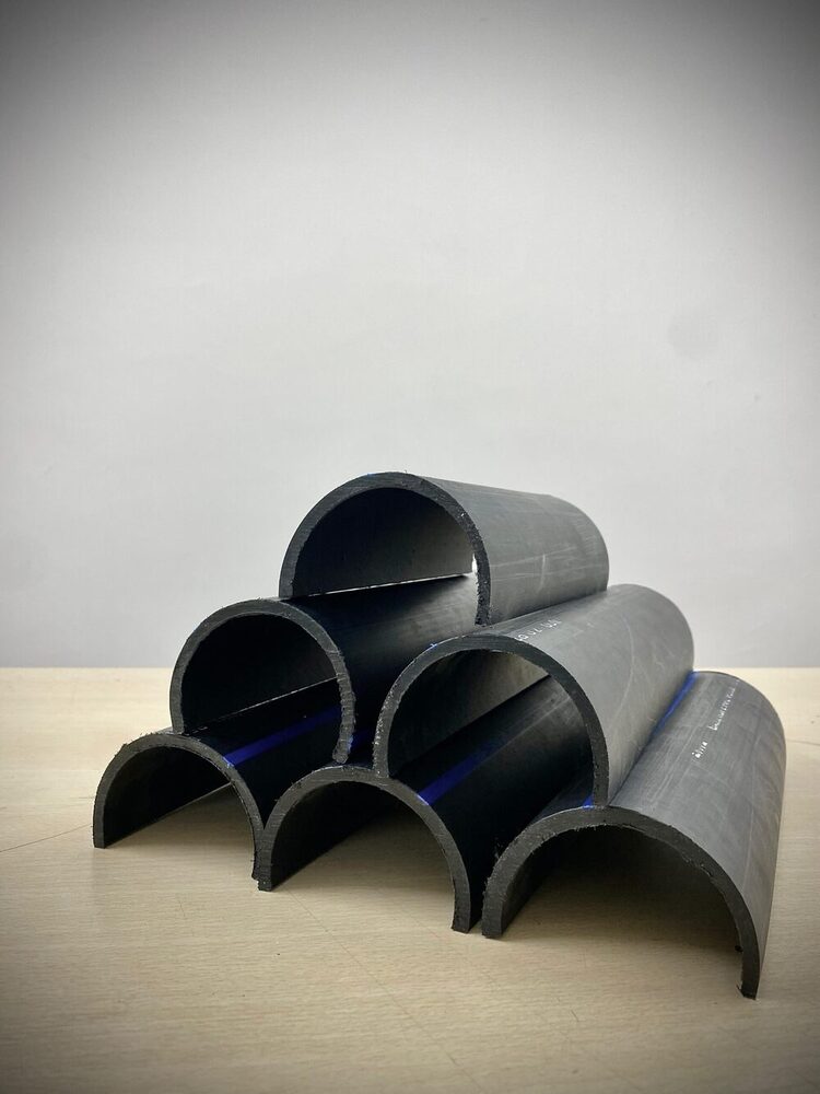 125MM HALF ROUND HIGH DENSITY POLYETHYLENE PIPE 