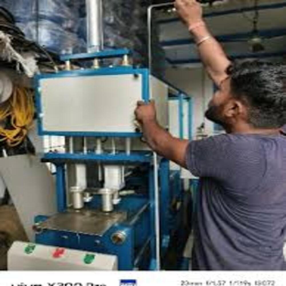 Auto Drop PET Plate Blowing Machine