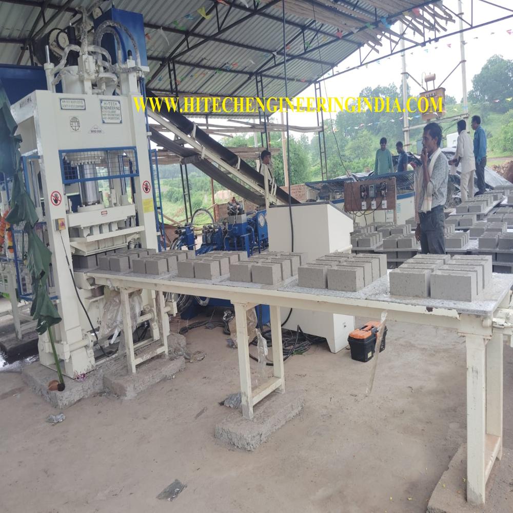 Automatic fly ash brick making machine