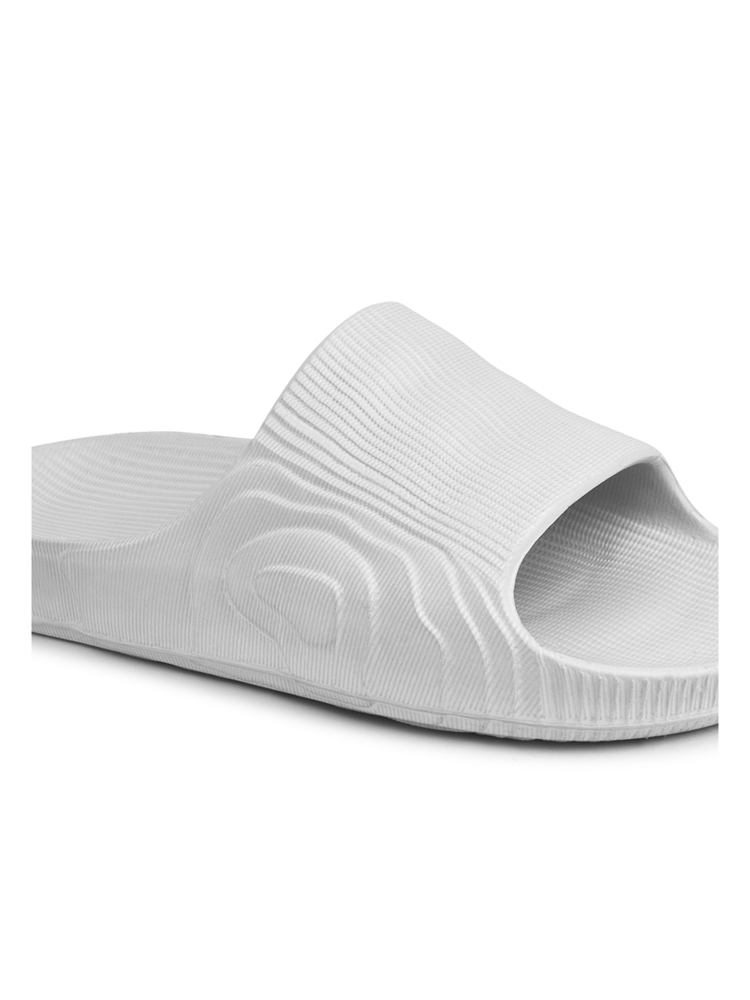 Mens White Captain Slipper