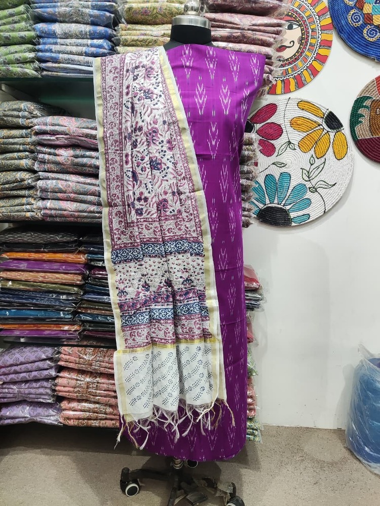Ladies Casual Mercerised Yarn Dyed Ikat Kurta With Chanderi Dupatta