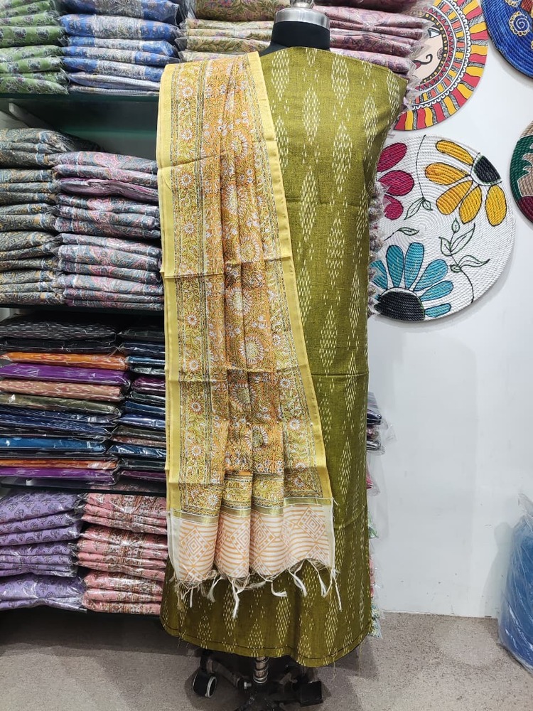 Ladies Yarn Dyed Ikat Kurta With Chanderi Dupatta