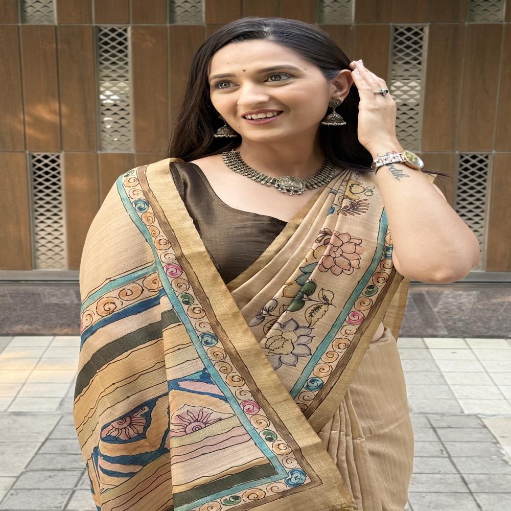 Floral Printed Saree - Color: Cream