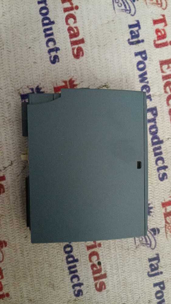 SIEMENS 6ES7 131-6BF01-0BA0 PLC