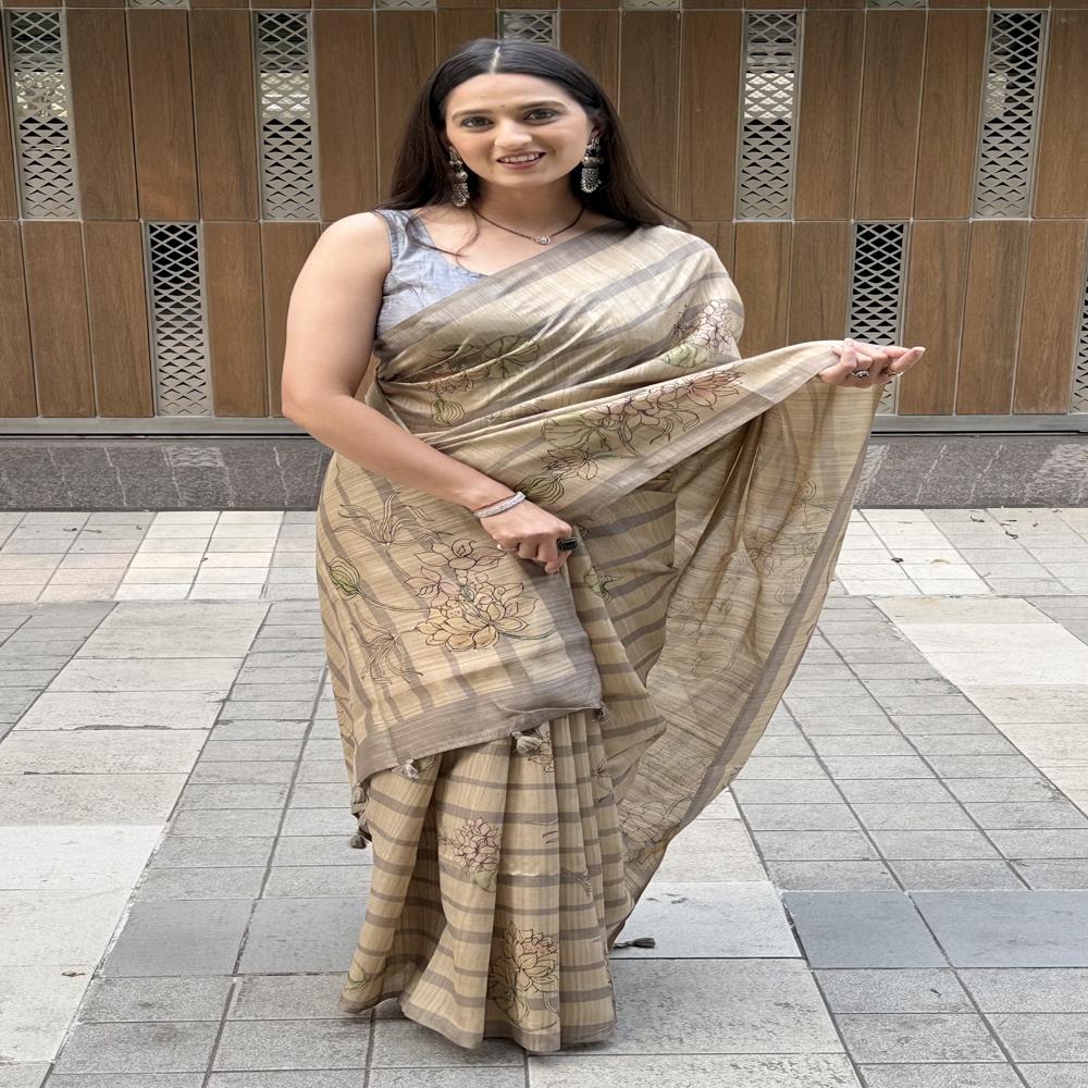 Floral Printed Grey Saree