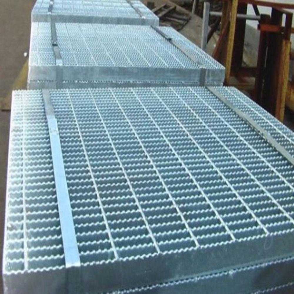 Industrial Ms Grating - Color: Silver