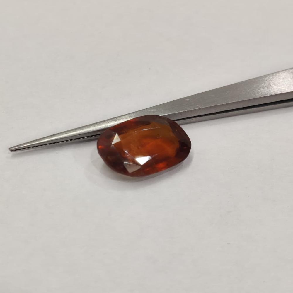 Natural Cylone Gomed 6 Carat (Hessonite Garnet)
