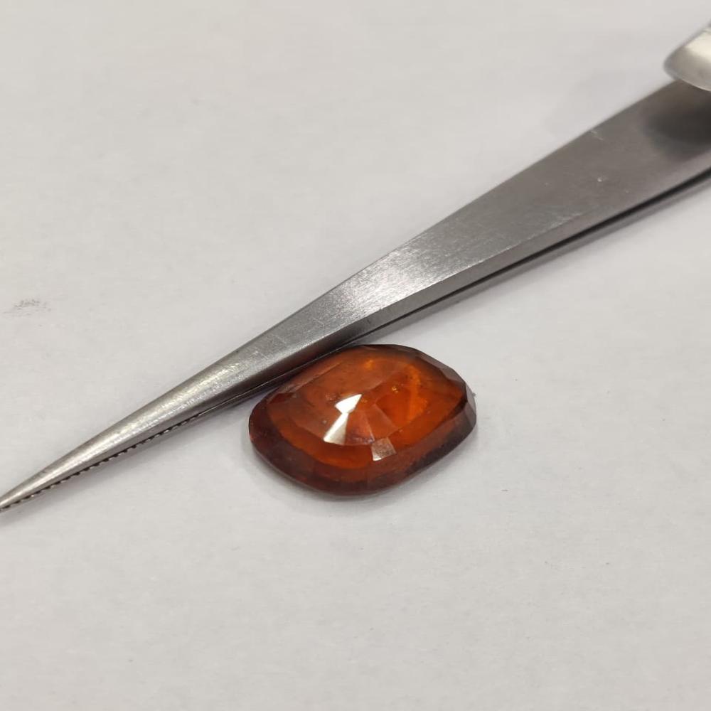 Natural Cylone Gomed 6 Carat (Hessonite Garnet)