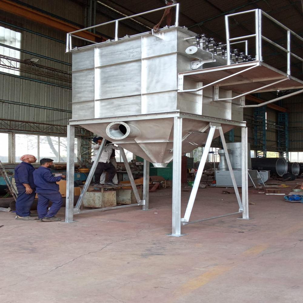 Automatic Pulse Jet Dust Collector - Material: Mild Steel