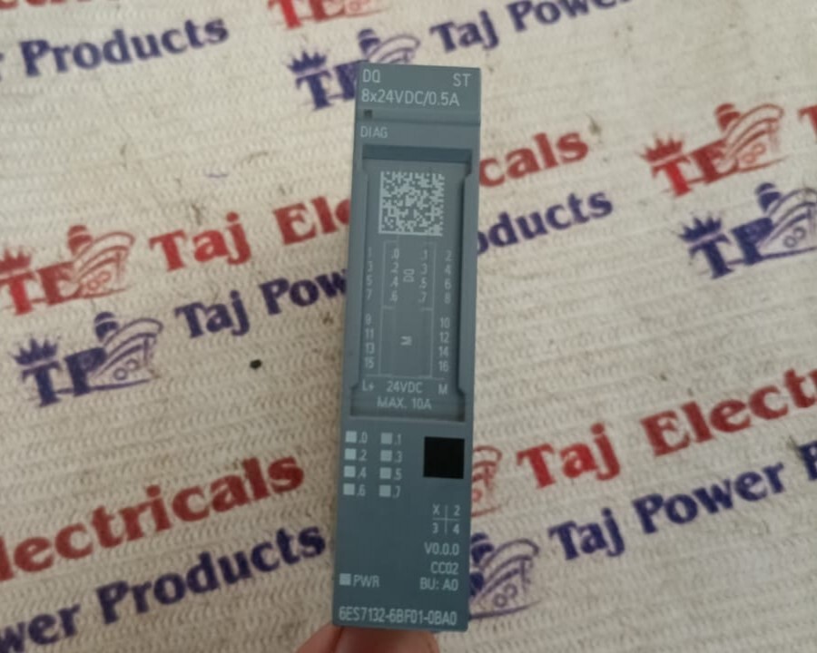 SIEMENS 6ES7 132-6BF01-0BA0 PLC