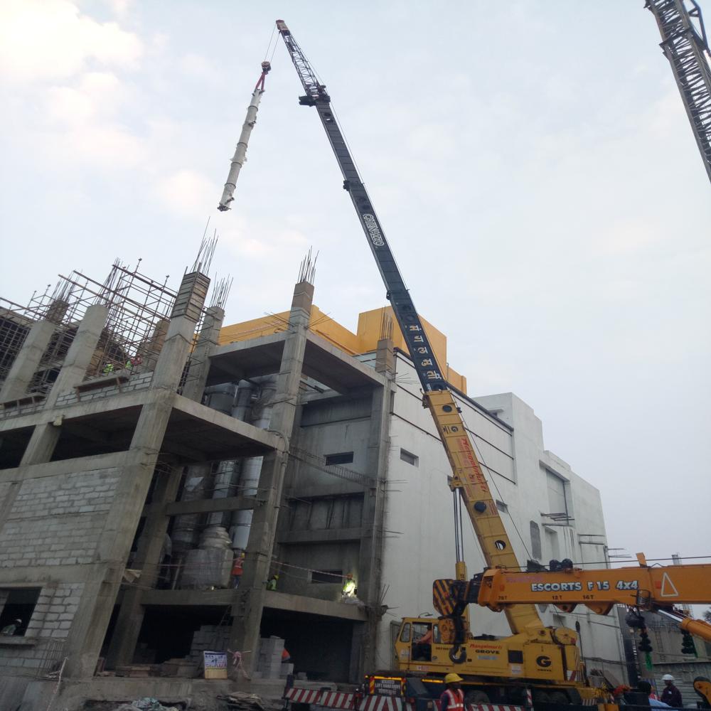 100 Ton Crane Liebherr