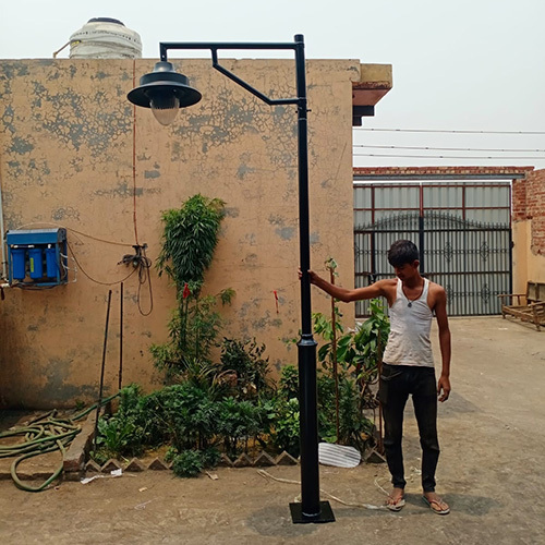 Single Arm Decorative Lighting Poles