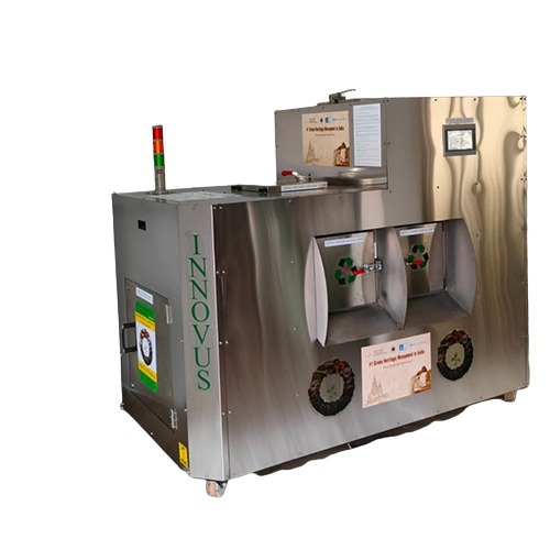 Organic Waste Composting Machine - Capacity: 100 Kg/day Kg/day