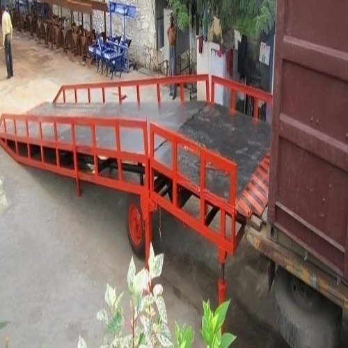 Mobile Dock Leveller - Attributes: Easy To Operate