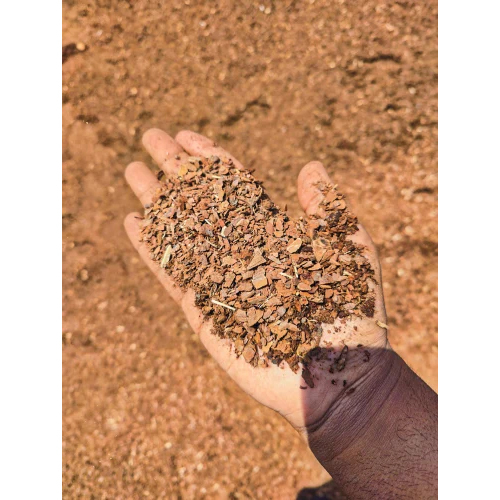 Red Laterite Soil - Purity(%): Natural Composition