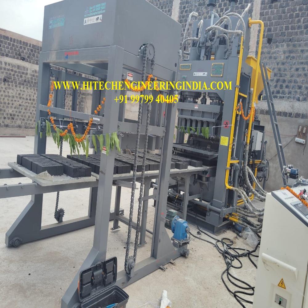 Automatic Concrete Block Machine - Capacity: 48 Pcs/min