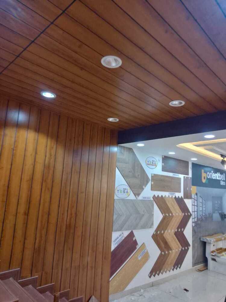 Laminated wooden flooring