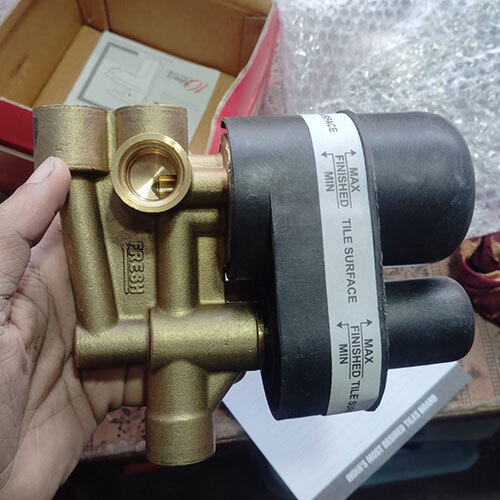 SS Single Lever 3 Inlet Diverter