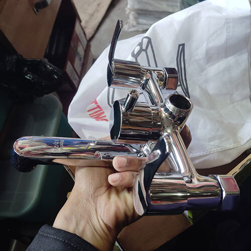 Stainless Steel Three Handle S s Wall Mixture