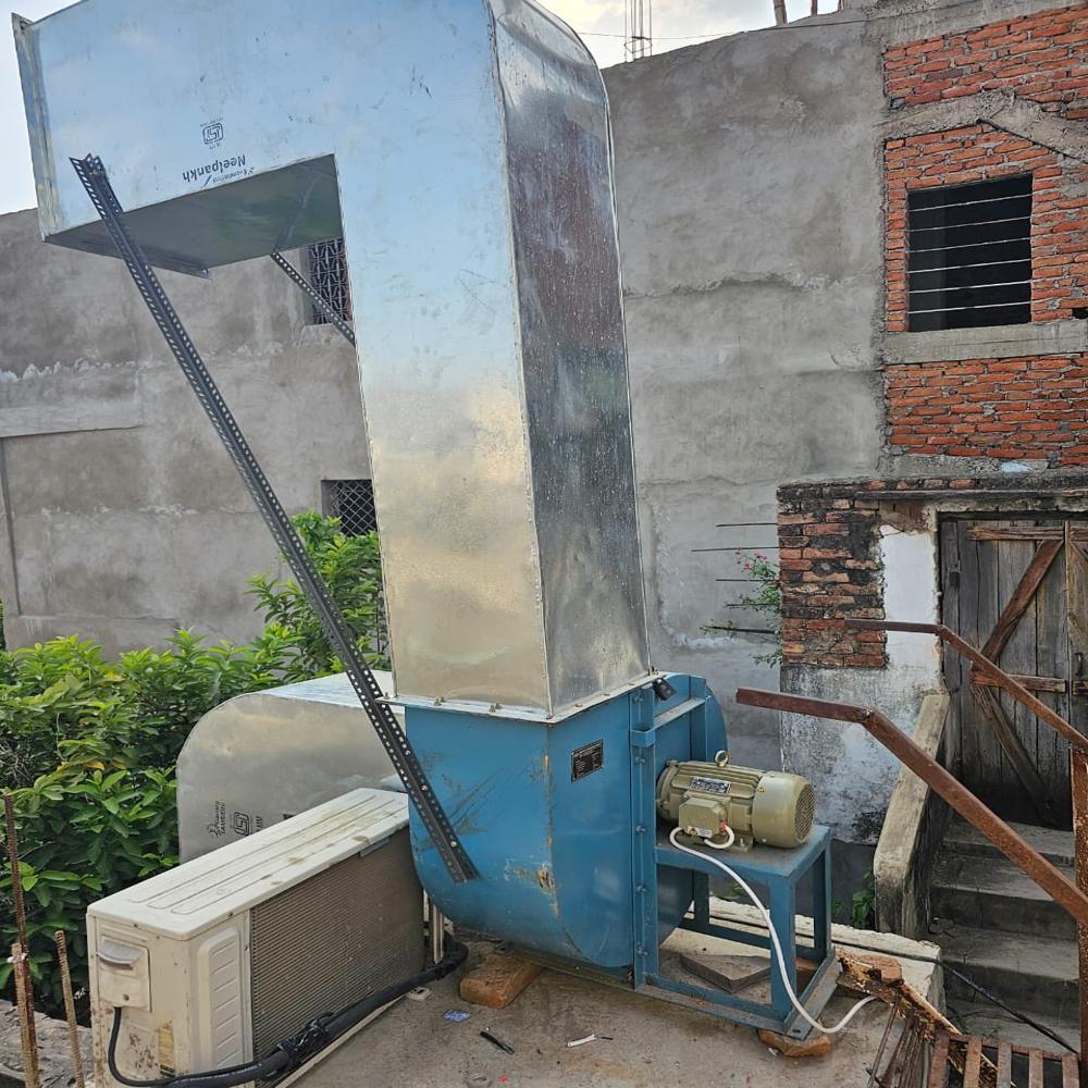 Kitchen Exhaust Blower - Color: Blue