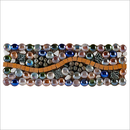 Beaded Marbles Border
