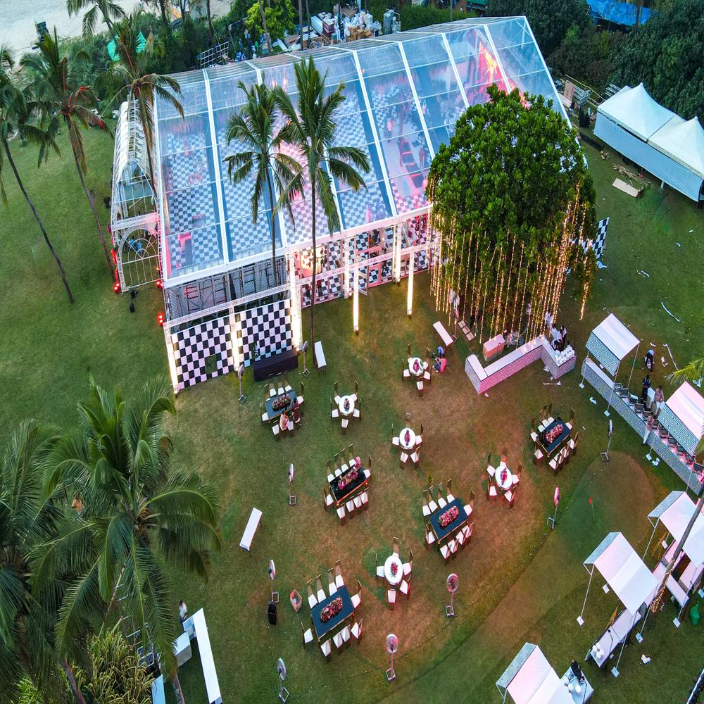 Transparent German Hanger With Glass Side Partitions Tent Rental Service