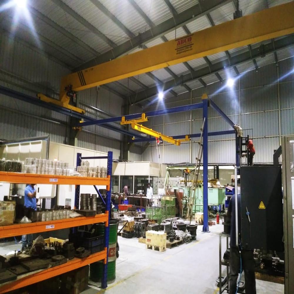 Single Girder Eot Crane - 20 Ton Load Capacity, 6m To 18m Lifting Height | Durable Metal Construction, Corrosion Resistant Finish, Emergency Stop System, Customizable Design