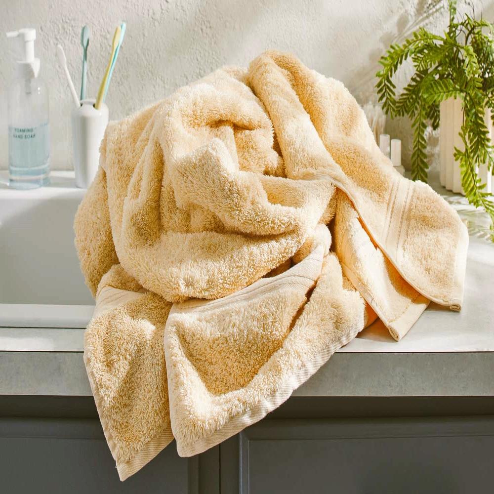 Bath Towel - Dimension (L*w*h): 27" X 54" Inch (In)