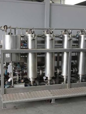 Vertical HT Bobbin / Cone Dyeing Machines  JUSA