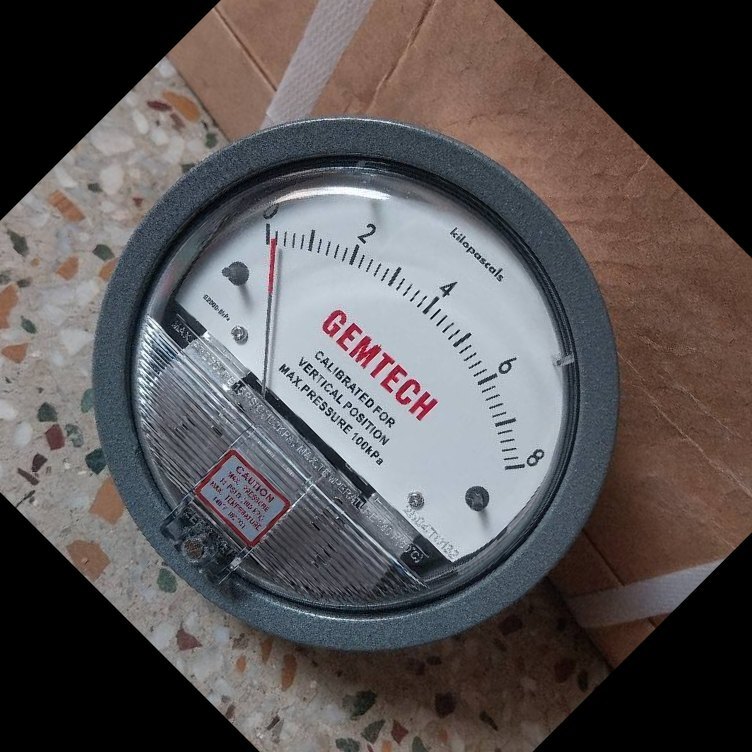 GEMTECH DIFFERENTIAL PRESSURE GAUGE FROM TECHNOCRATS INDUSTRIAL ESTATE HYDERABAD