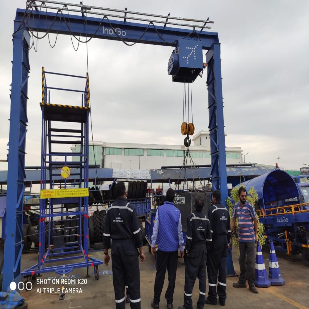 Yellow Curved Monorail Hoist