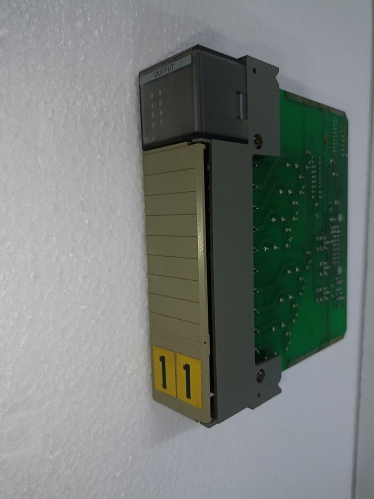 ALLEN BRADLEY 1746-OW8