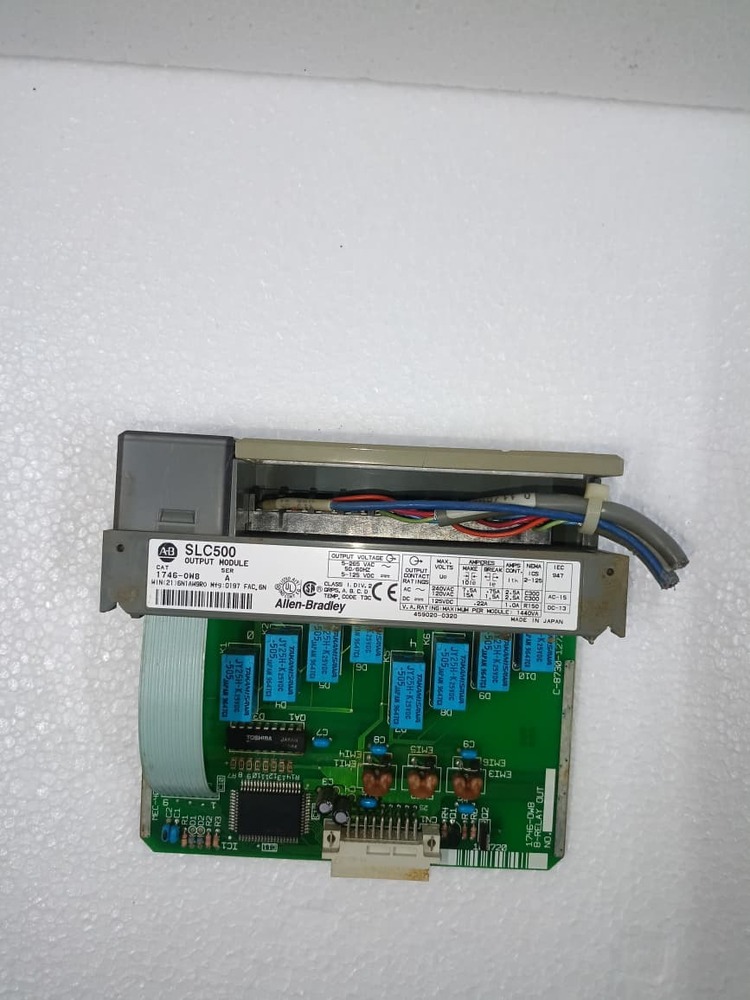 ALLEN BRADLEY 1746-OW8