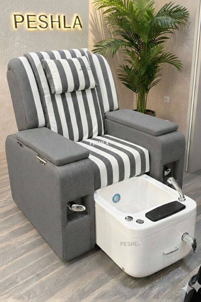 ROBUST MANICURE PEDICURE MASSAGE CHAIR 1