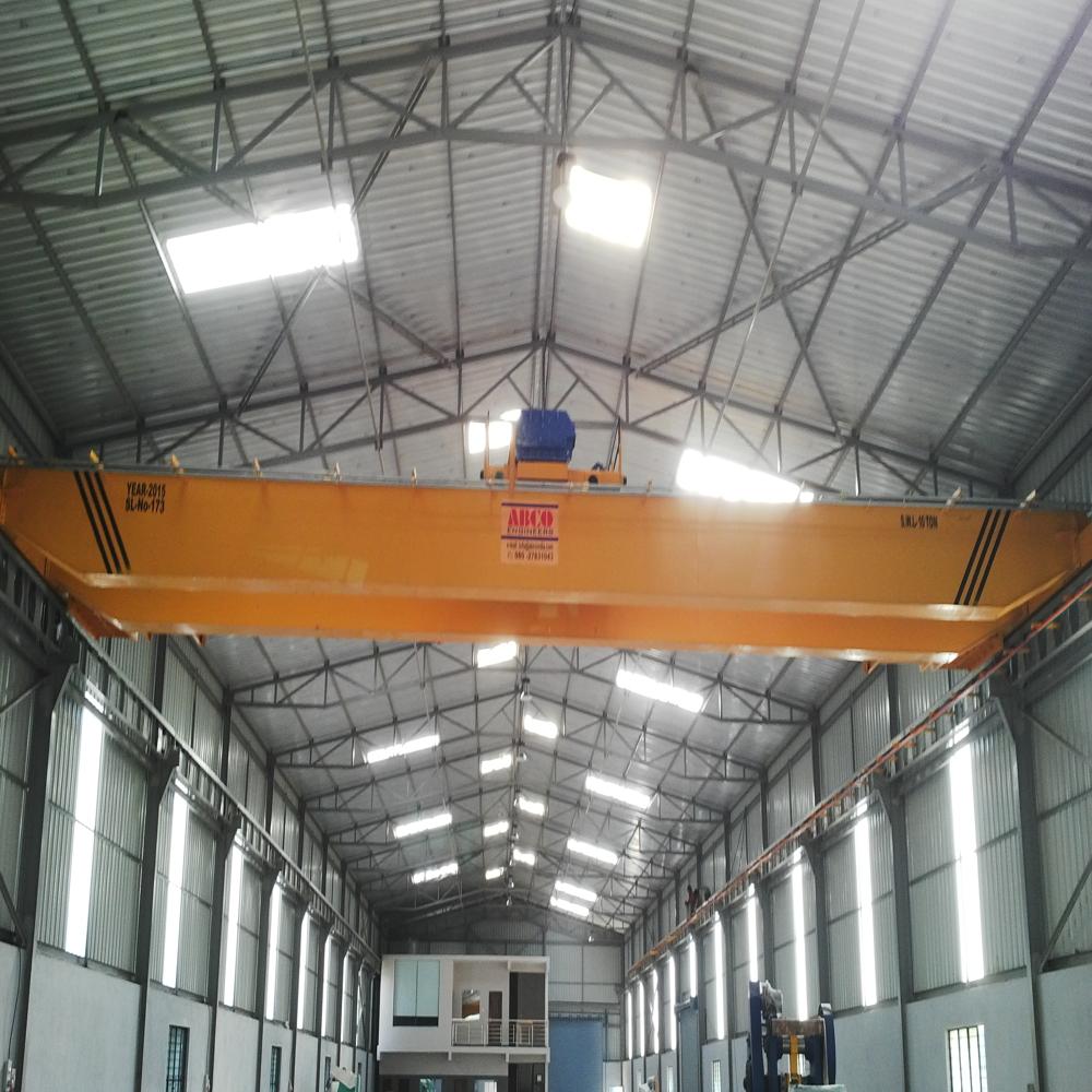 Eot Crane With Remote Control - Color: Yellow