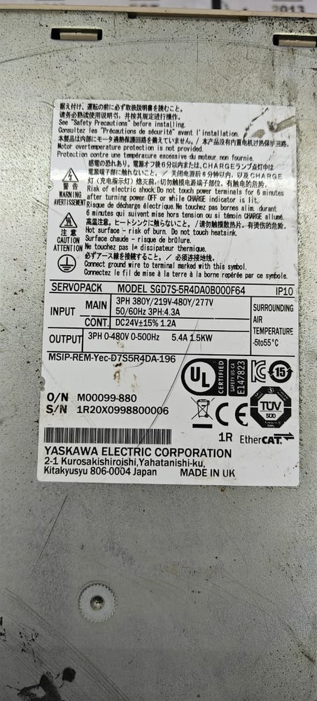 YASKAWA SGD7S-5R4DA0B000F64