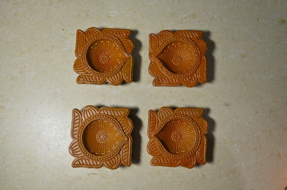 Decorative Diya - Color: All